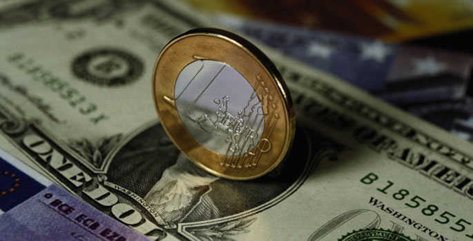 Yunanistan korkusu euroyu baskılıyor