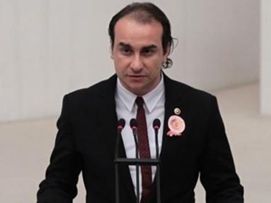İstanbul Milletvekili AK Parti'den istifa etti