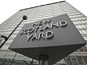 İngiltere Scotland Yard'ı satıyor