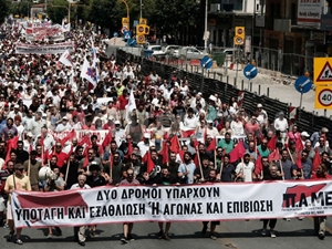 Atina'da hükumet protestosu