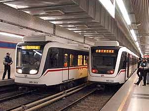 İzmir Metrosu 2 yeni tren setine kavuşuyor