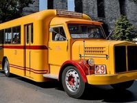 Nostaljik otobüsler bayram gezisinde