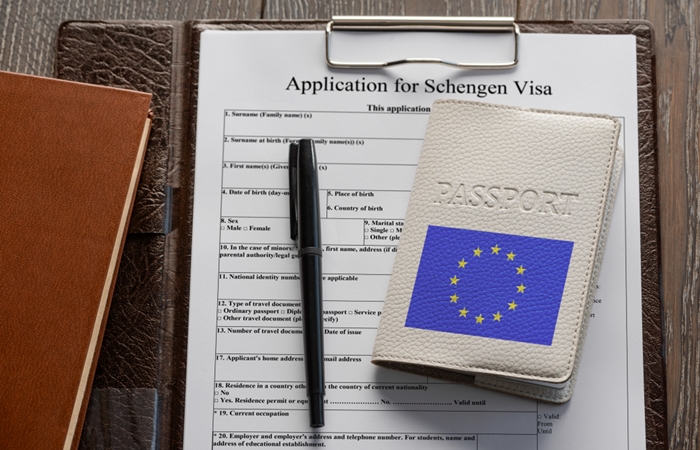 Schengen'e koronavirüs darbesi